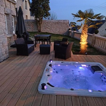 Luxueuse Villa Au Pied Du Chateau Ντινάν Εξωτερικό φωτογραφία