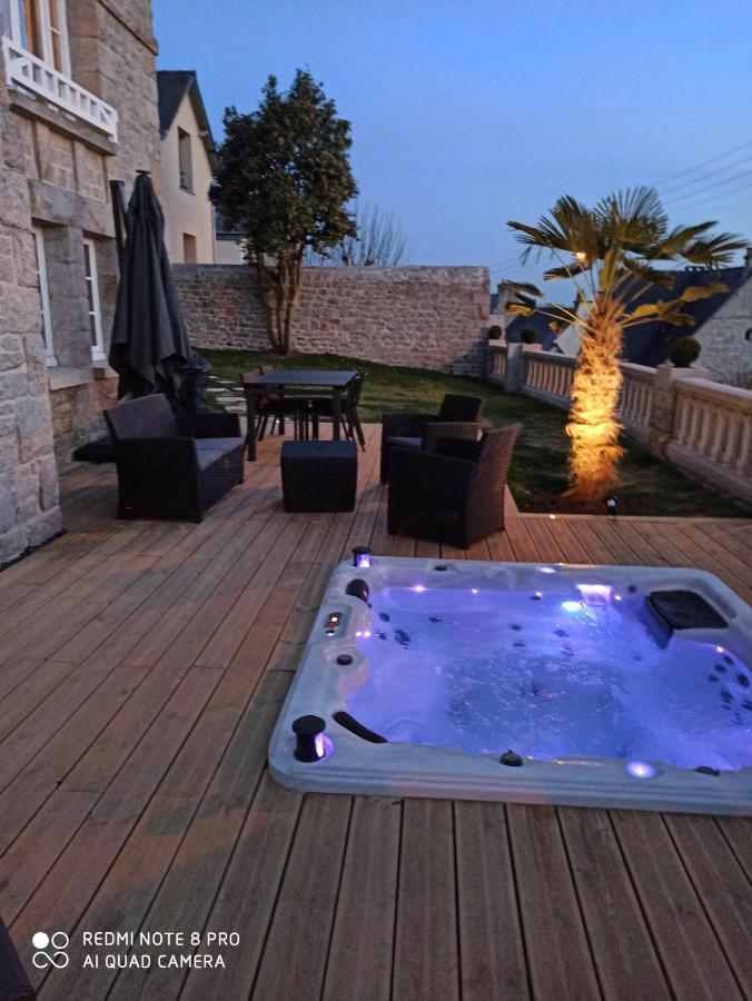 Luxueuse Villa Au Pied Du Chateau Ντινάν Εξωτερικό φωτογραφία